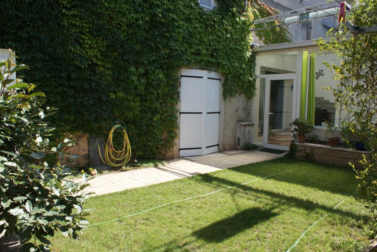 Spacieuse Maison De Village Climatisee Avec Jardin Patio Bessan Exteriör bild